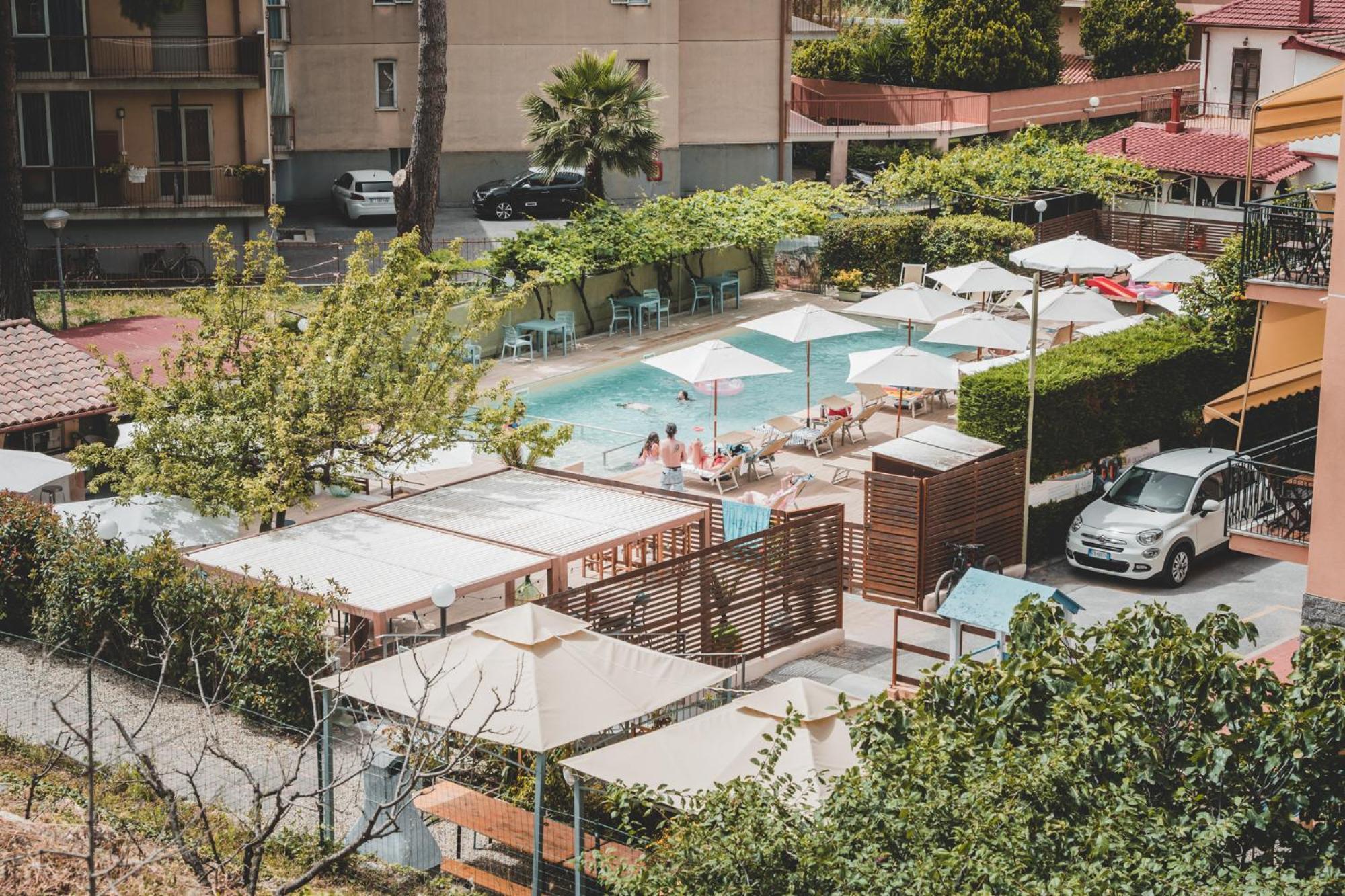 Residence Holidays Pietra Ligure Eksteriør bilde